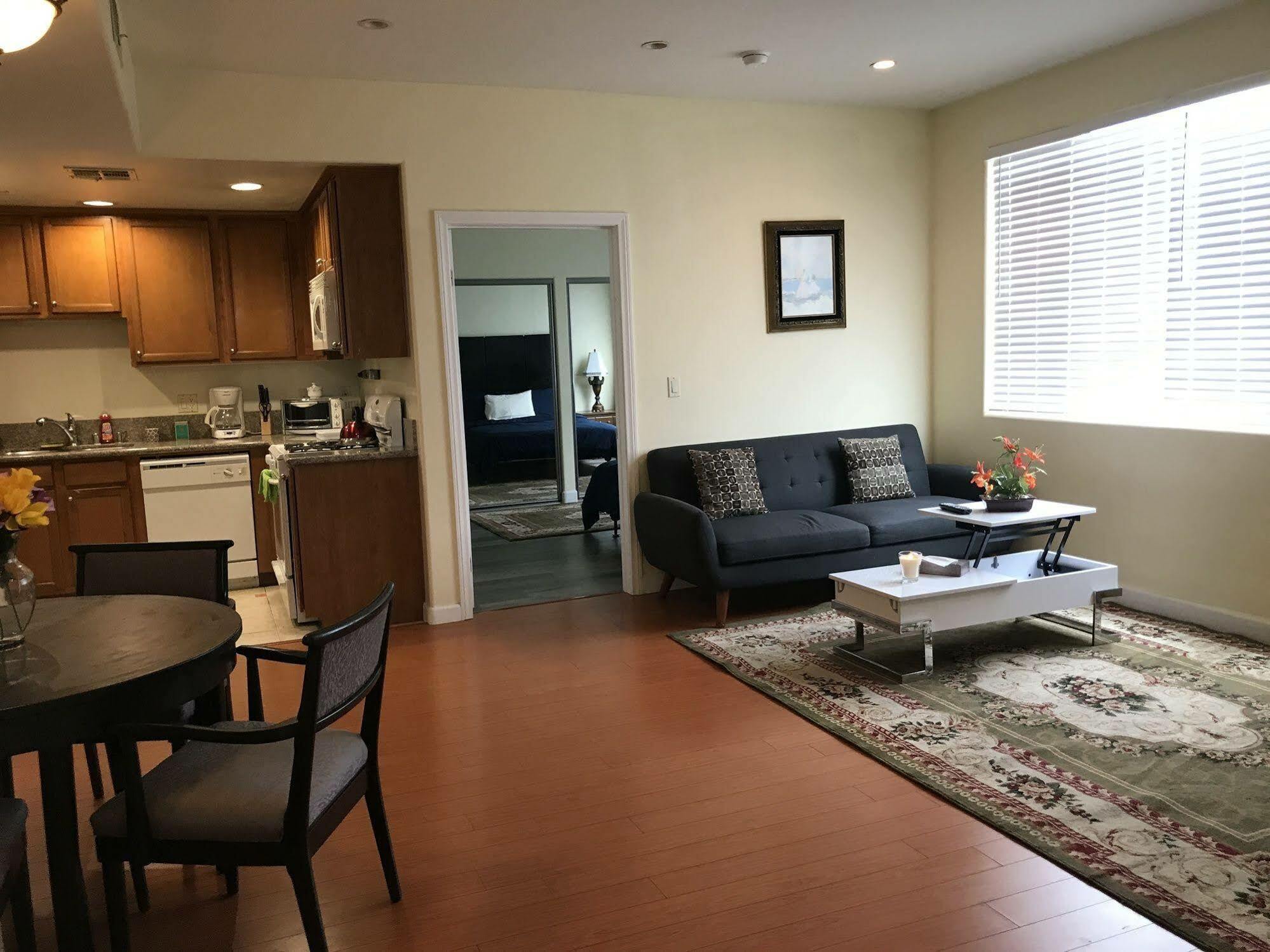 Fully Furnished Apartment In La Close To Beverly Hills Exterior photo